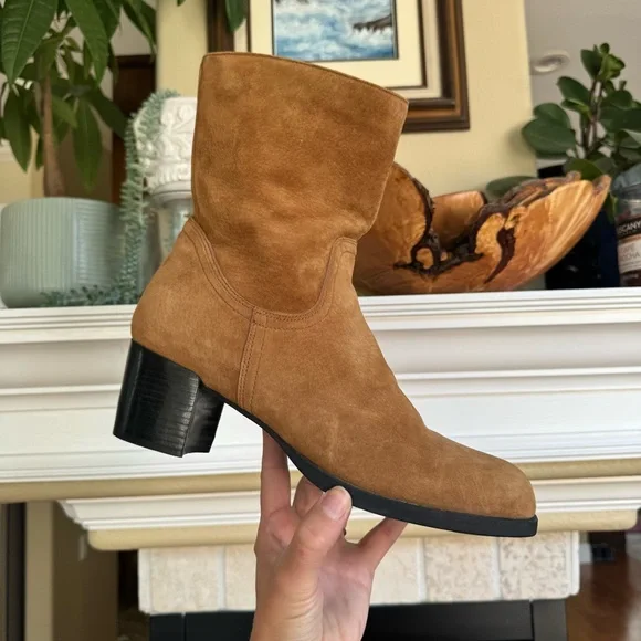 Hush Puppies Tan Heeled Suede Booties Square Toe Fall Western Boho Size 11 - Picture 5 of 8